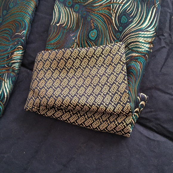 Custom Lan Vie jacket crafted in California - Picture 9 of 14